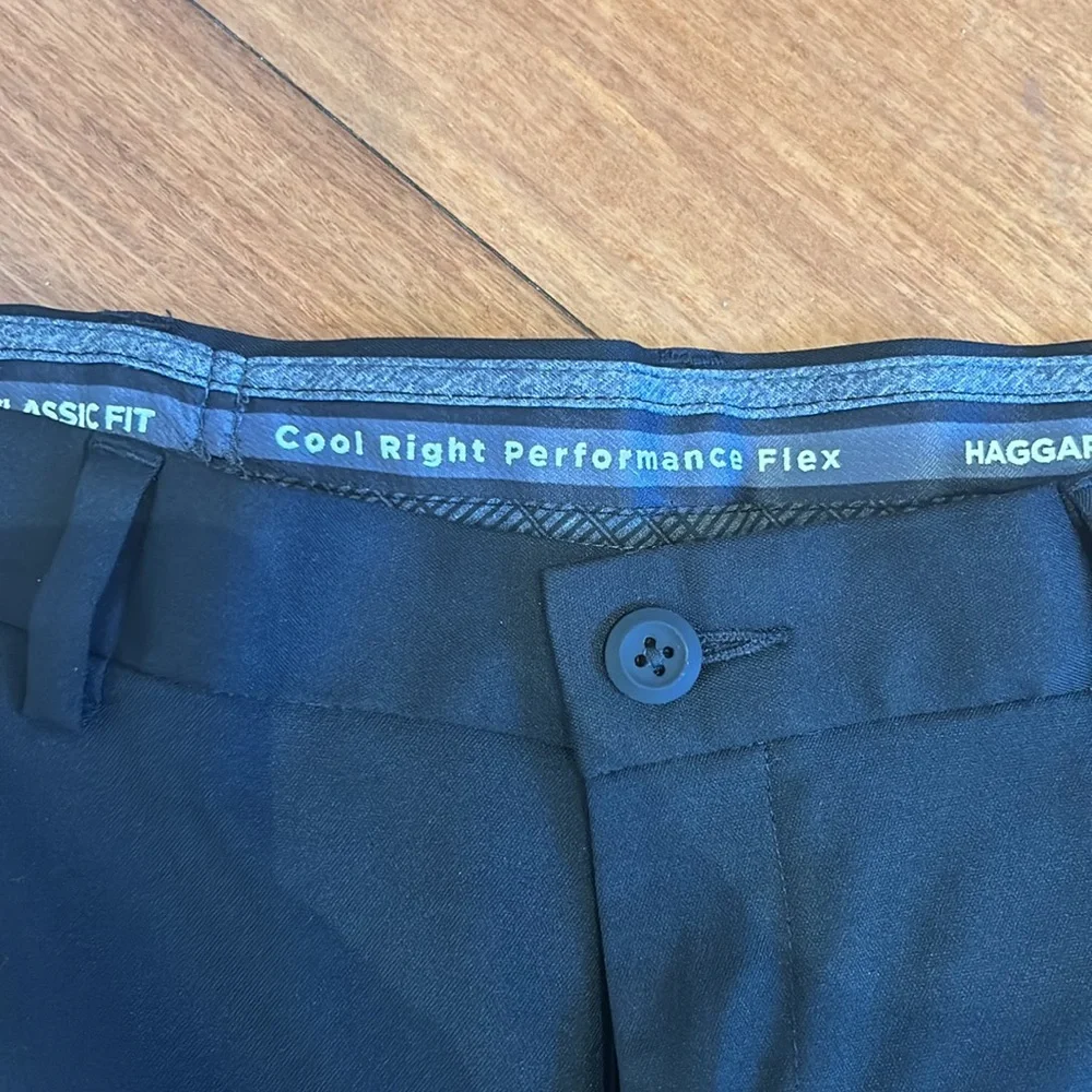 Haggar Classic Fit Cool Performance Dress Pants